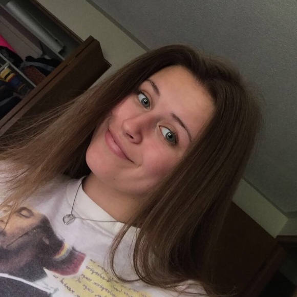 Meet your Posher, Grace - Picture 1 of 1